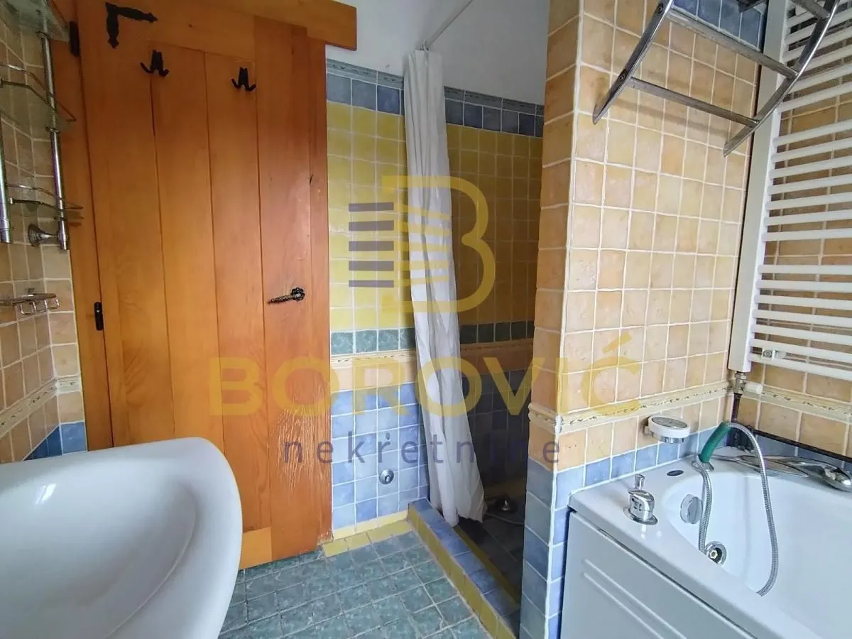 Prodaja, trosoban stan, 78m², Stari Grad, Beograd