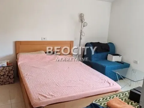 Prodaja, trosoban stan, 68m², Petlovo Brdo, Beograd - image 6