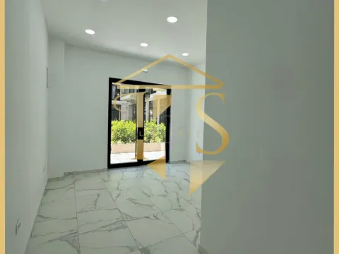 Izdavanje, poslovni prostor, 50m², Seljanovo, Tivat - image 5