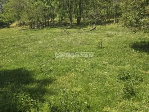 Zemljište in Mali Požarevac