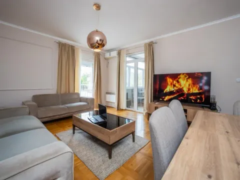 Sale, two bedroom apartment, 70m², Gruda, Cetinje - image 2