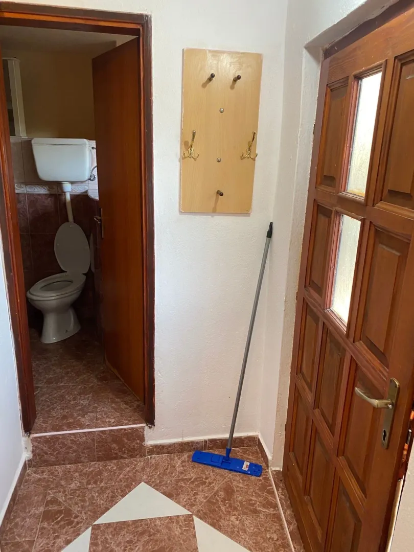 Izdavanje, garsonjera, 25m², Malo Brdo, Podgorica