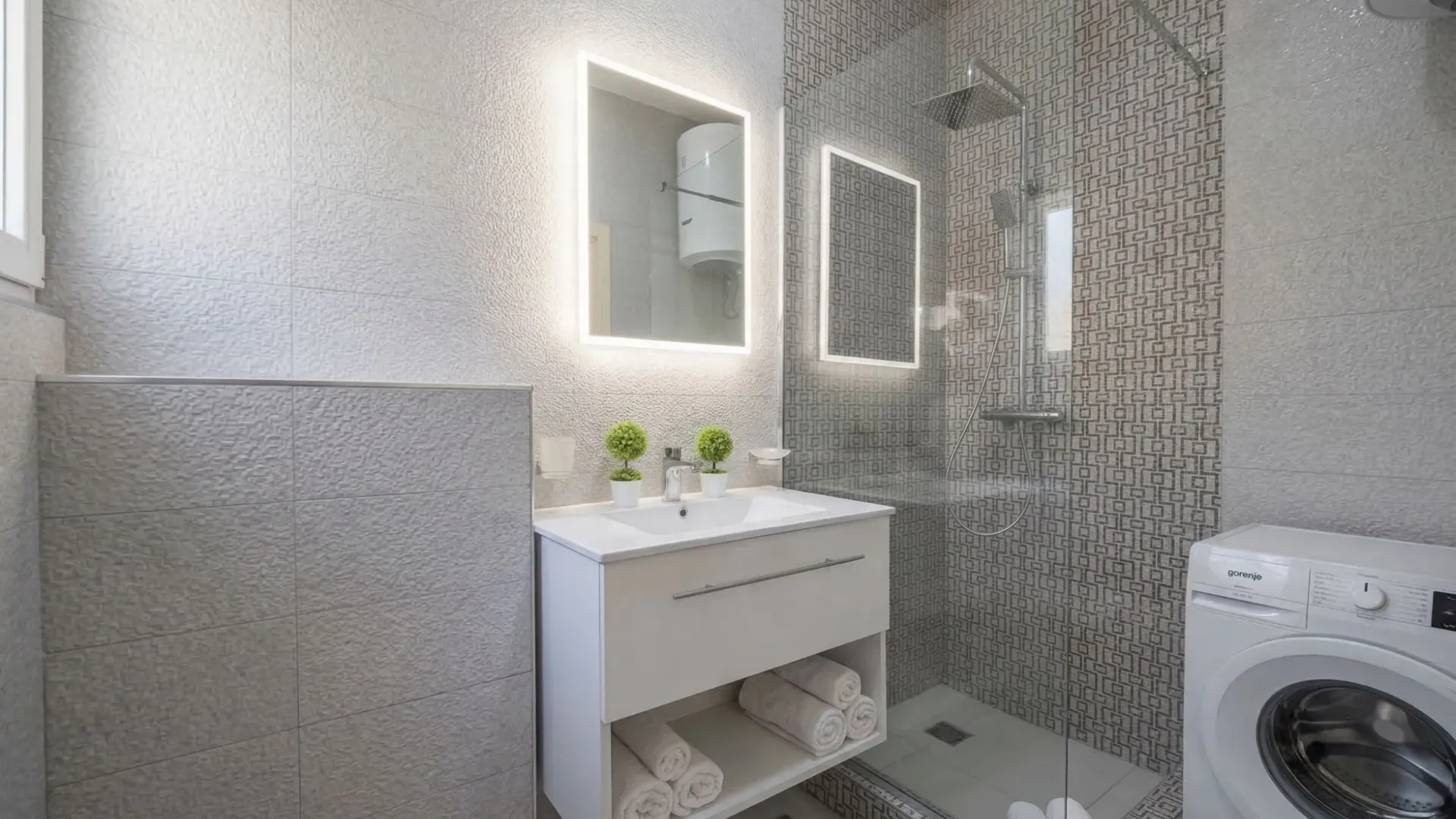 Sale, apartment, 51m², Bečići, Budva