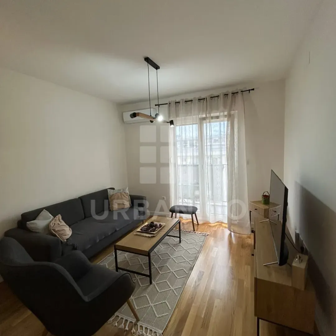 Izdavanje, stan, 40m², Pobrežje, Podgorica