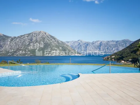 Sale, one bedroom apartment, 63m², Morinj, Kotor - image 13