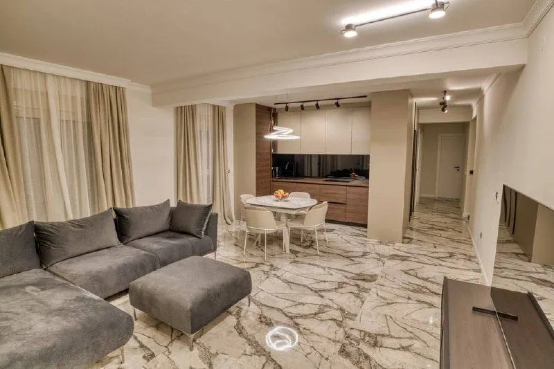 Rent, two bedroom apartment, 80m², Centar, Budva