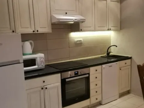 Rent, two bedroom apartment, 80m², Mažina, Tivat - image 6