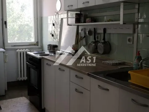 Izdavanje, dvosoban stan, 55m², Bulevar Oslobodjenja, Novi Sad Sve Podlokacije - image 2