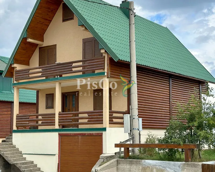 Prodaja, kuća, 200m², Žabljak, Crna Gora