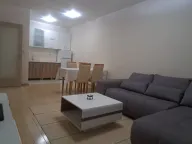 Izdavanje, jednosoban stan, 47m², City Kvart, Podgorica - image 1