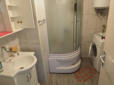 Prodaja, stan, 84m², Bar, Crna Gora - image 4