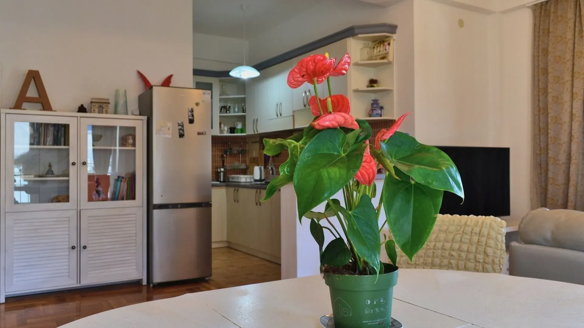 Prodaja, dvosoban stan, 65m², Maine, Budva