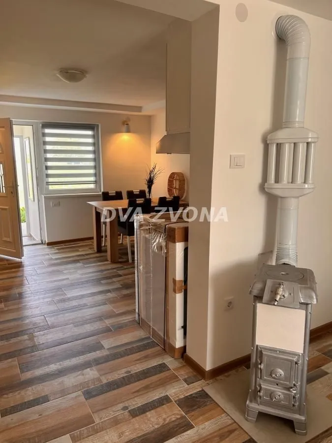 Sale, house, 82m², Krčedin, Inđija