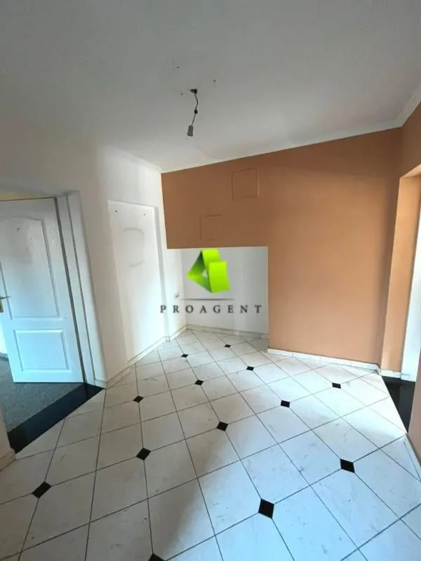 Izdavanje, poslovni prostor, 70m², Medijana, Niš