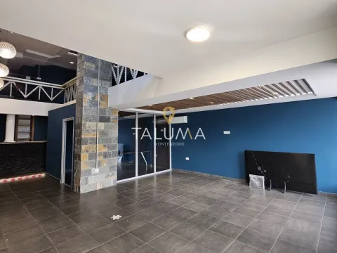 Rent, office space, 184m², City Kvart, Podgorica - image 3