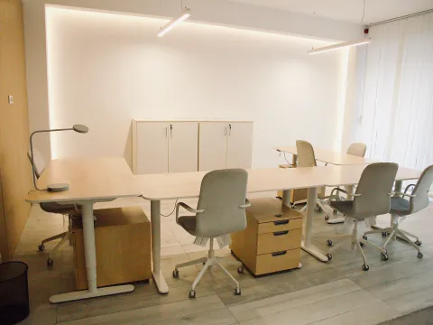 Izdavanje, poslovni prostor, 93m², City Kvart, Podgorica - image 7