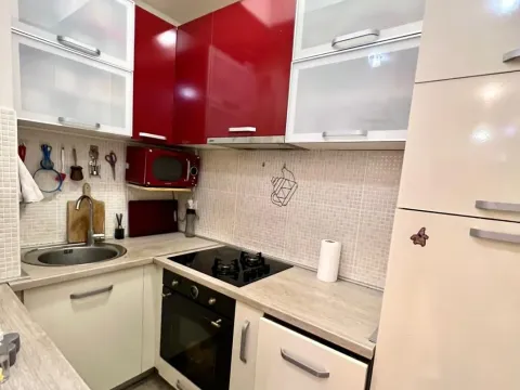 Izdavanje, jednosoban stan, 57m², Lazi, Budva - image 9