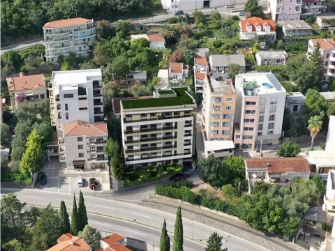 Sale, two bedroom apartment, 40m², Budva, Crna Gora - image 4