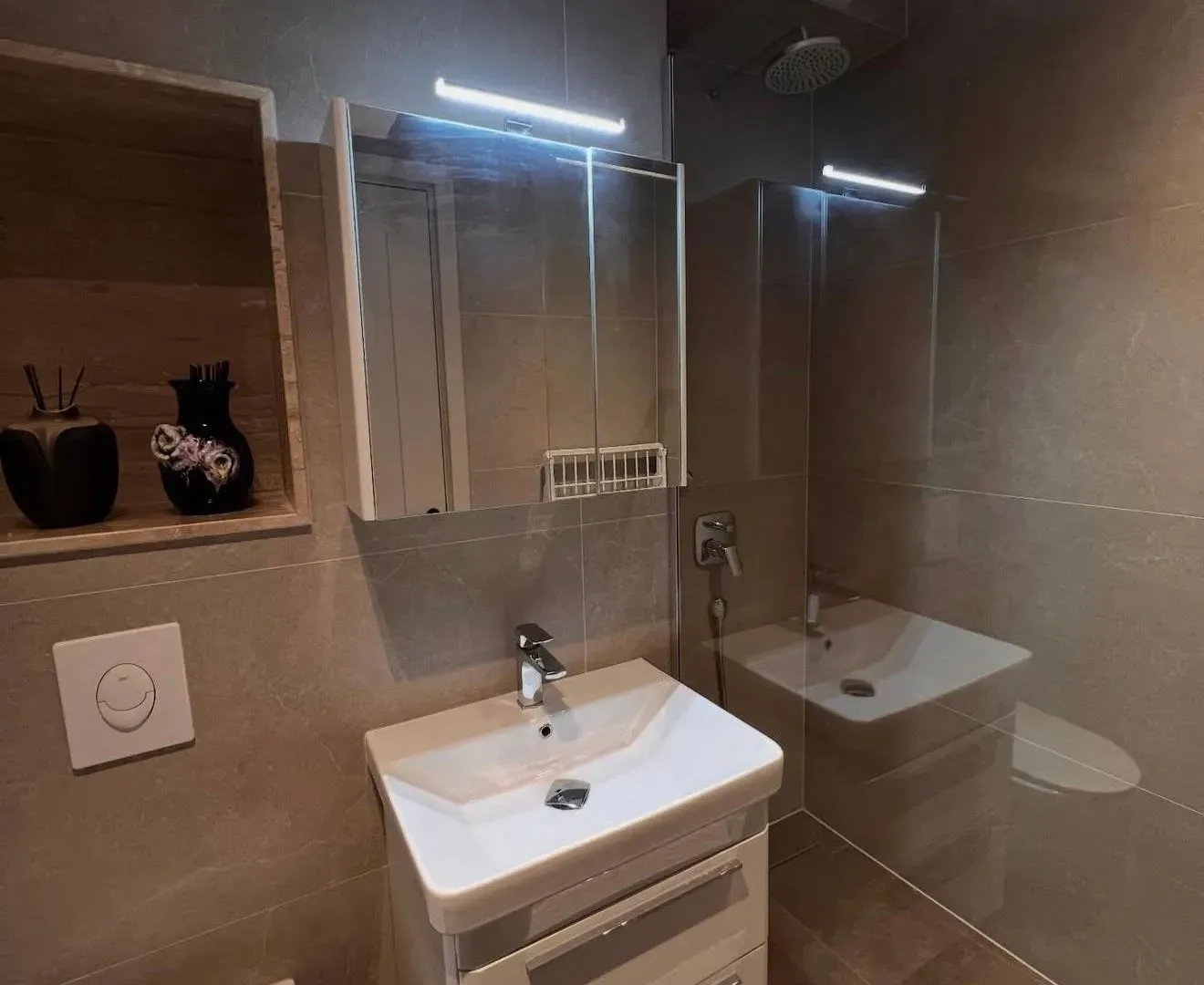 Sale, one bedroom apartment, 69m², Velika Plaža, Ulcinj