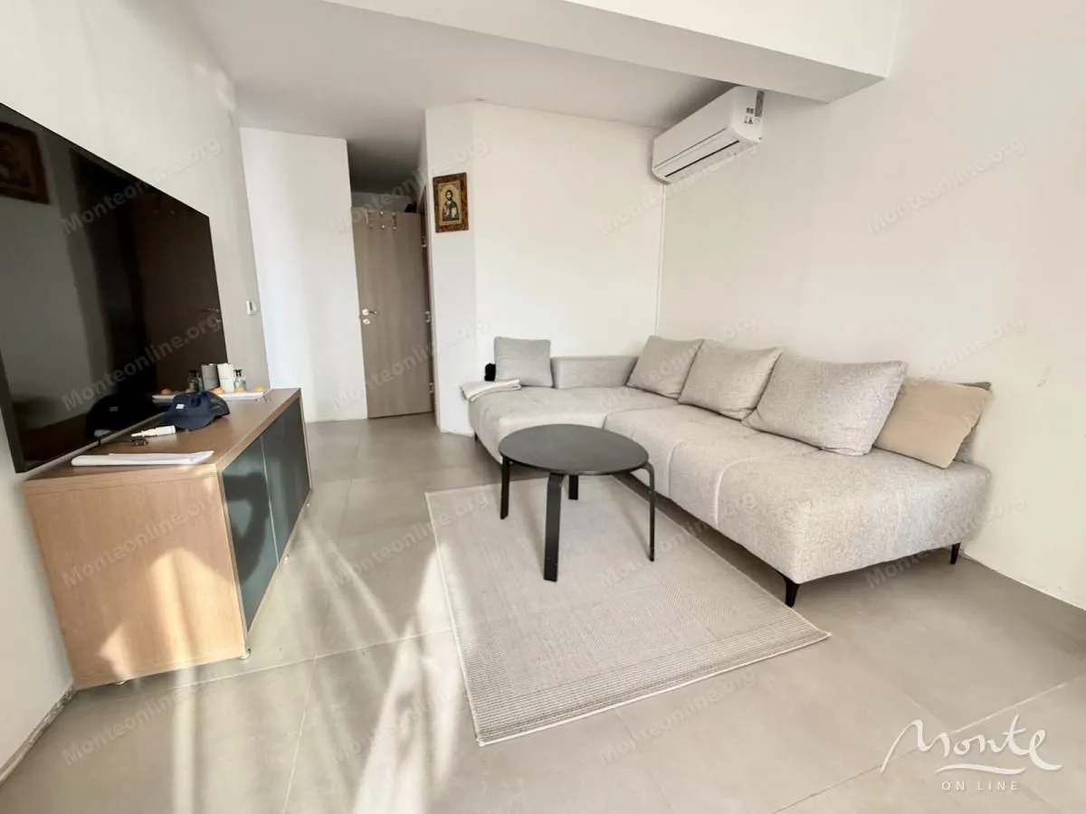 Sale, two bedroom apartment, 54m², Kamenovo, Budva