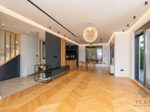 Izdavanje, kuća, 180m², Gornja Gorica, Podgorica - image 7