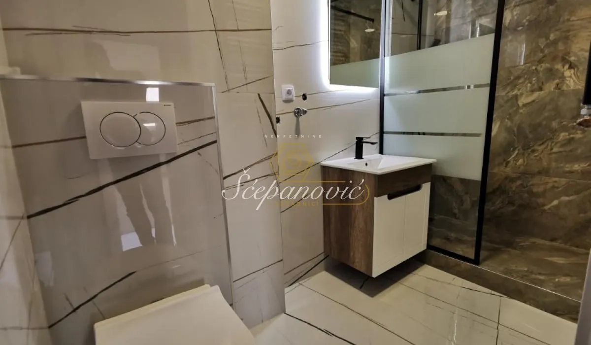 Prodaja, trosoban stan, 70m², Liman 3, Novi Sad Sve Podlokacije