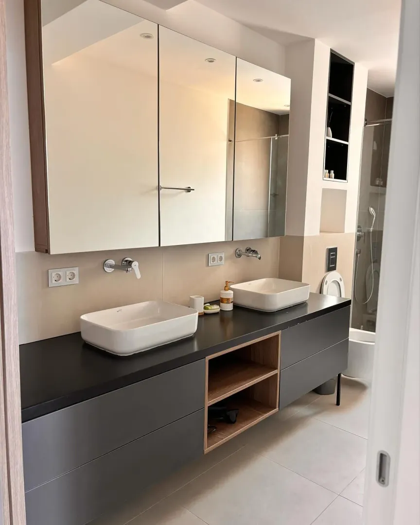 Sale, two bedroom apartment, 140m², Bečići, Budva