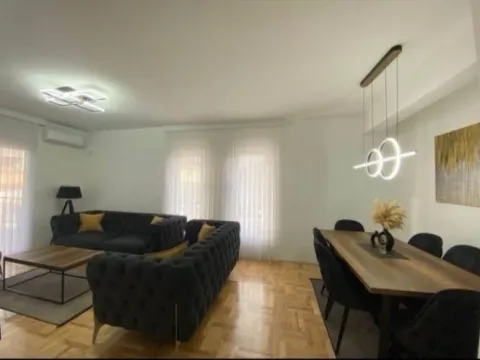 Prodaja, dvosoban stan, 58m², Stari Aerodrom, Podgorica - image 7