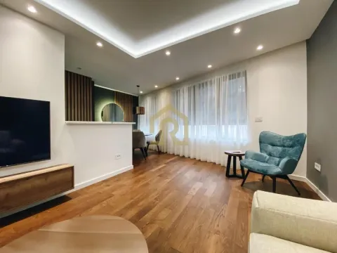 Rent, three bedroom apartment, 68m², Čubura, Beograd