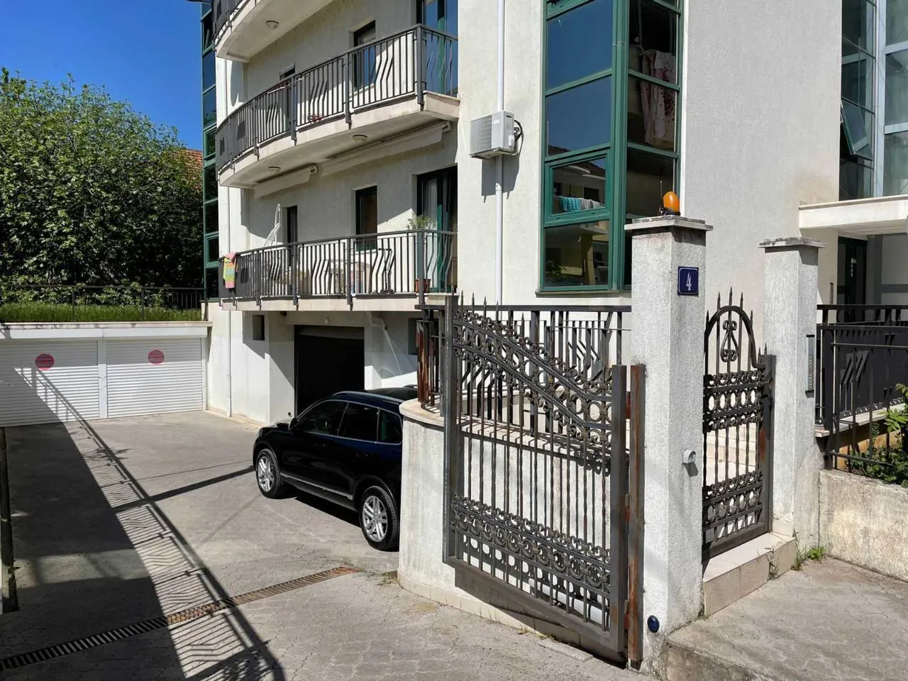 Rent, three bedroom apartment, 100m², Centar, Podgorica