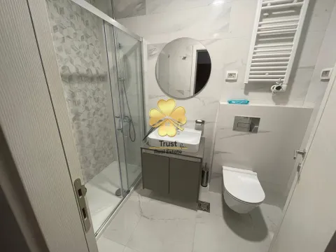 Izdavanje, jednosoban stan, 45m², City Kvart, Podgorica - image 10