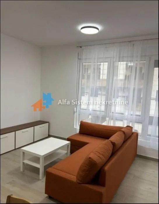 Izdavanje, stan, 40m², Crveni Krst, Beograd