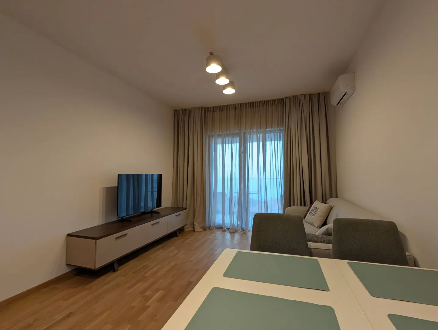 Rent, three bedroom apartment, 58m², Bečići, Budva