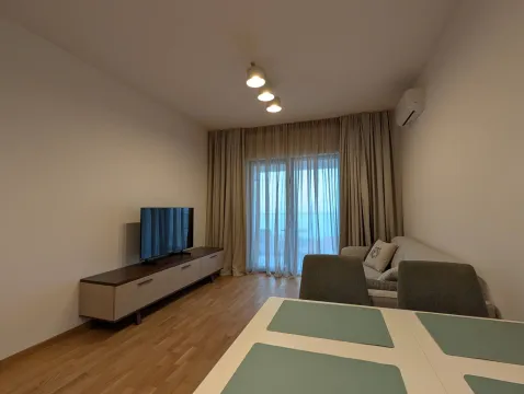 Rent, three bedroom apartment, 58m², Bečići, Budva - image 11