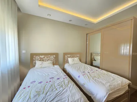Prodaja, dvosoban stan, 125m², Budva, Crna Gora - image 6