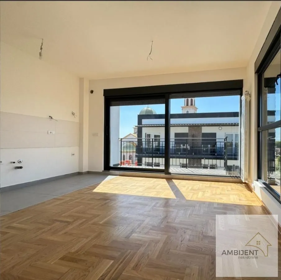 Sale, three bedroom apartment, 55m², Surčin, Beograd