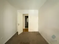 Izdavanje, poslovni prostor, 78m², Kod Capital Plaze, Podgorica - image 9