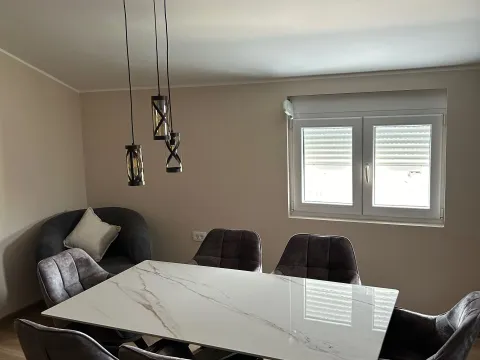 Izdavanje, dvosoban stan, 80m², Murtovina, Podgorica - image 4