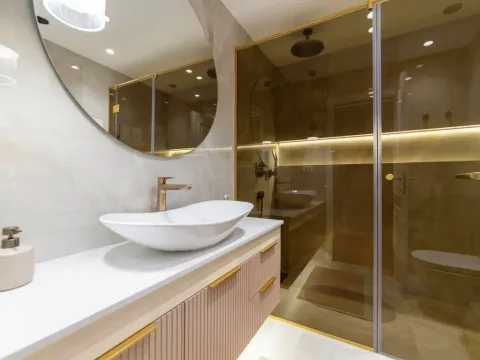 Sale, three bedroom apartment, 201m², Tivat, Crna Gora - image 23