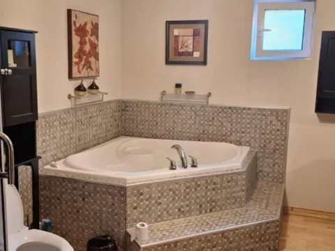 Prodaja, kuća, 180m², Bar, Crna Gora - image 9