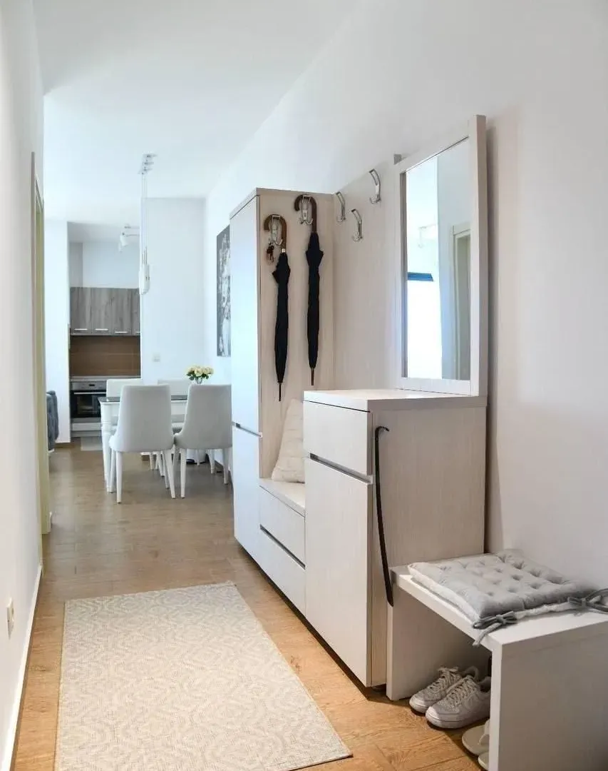Prodaja, dvosoban stan, 72m², Bečići, Budva