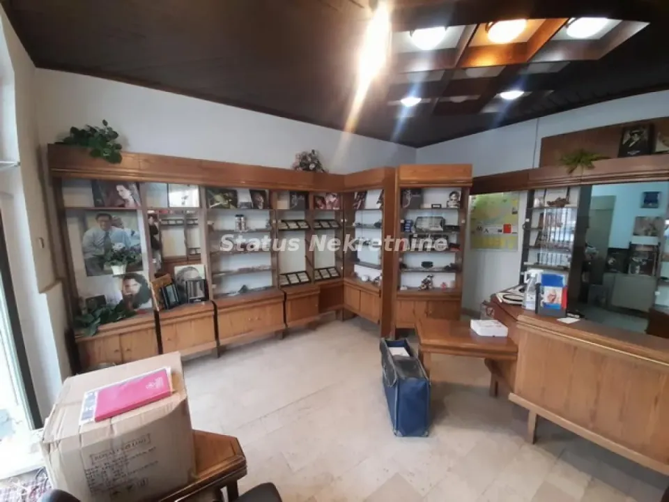 Prodaja, poslovni prostor, 30m², Novo naselje, Novi Sad