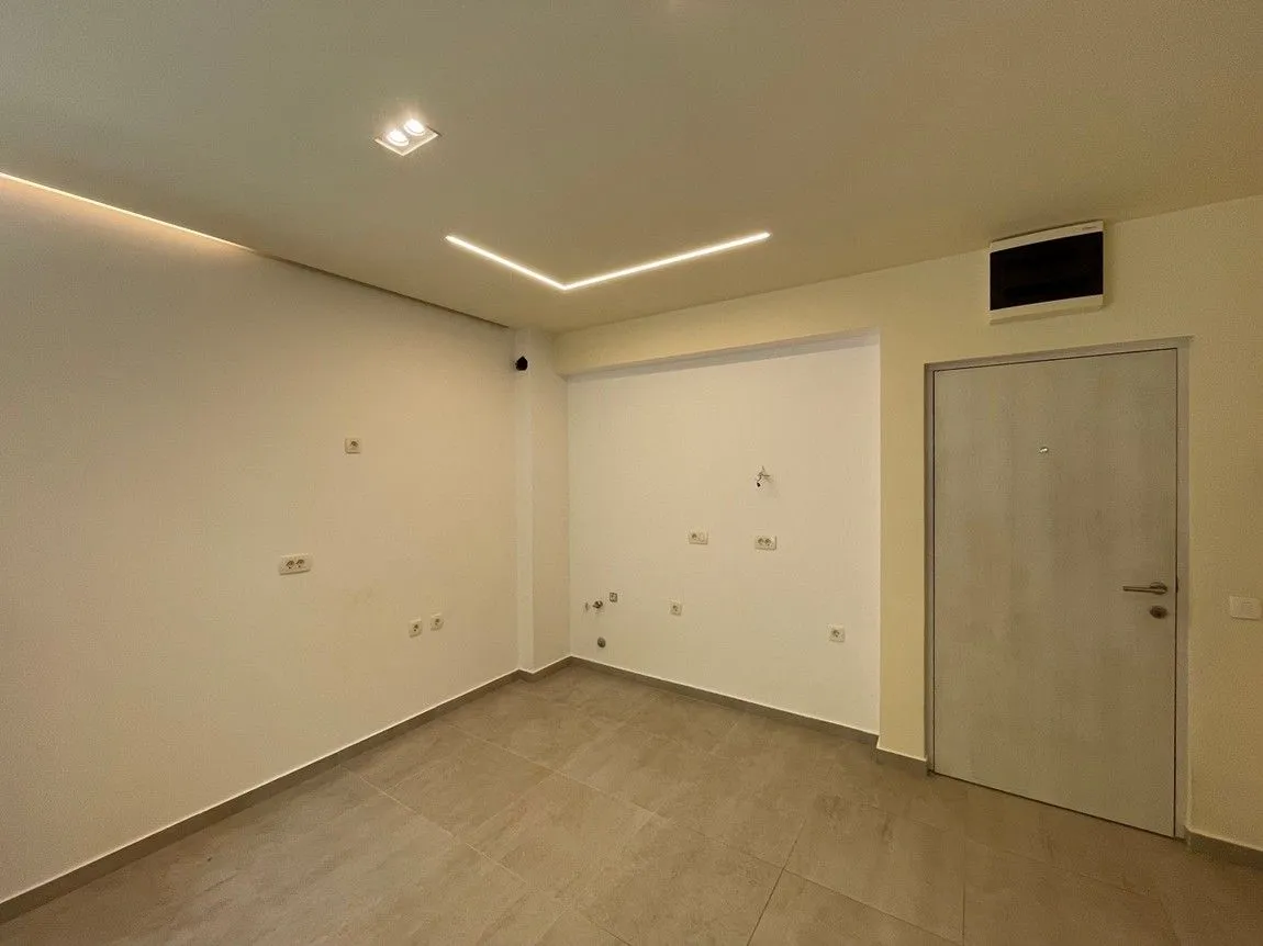 Prodaja, jednosoban stan, 52m², Škaljari, Kotor