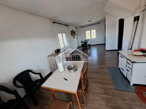 Prodaja, kuća, 204m², Ritopek, Grocka - image 5