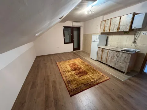 Rent, apartment, 100m², Podgorica, Crna Gora - image 3