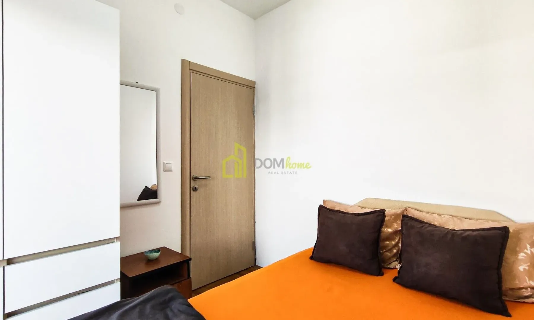 Izdavanje, jednosoban stan, 41m², Stari Aerodrom, Podgorica
