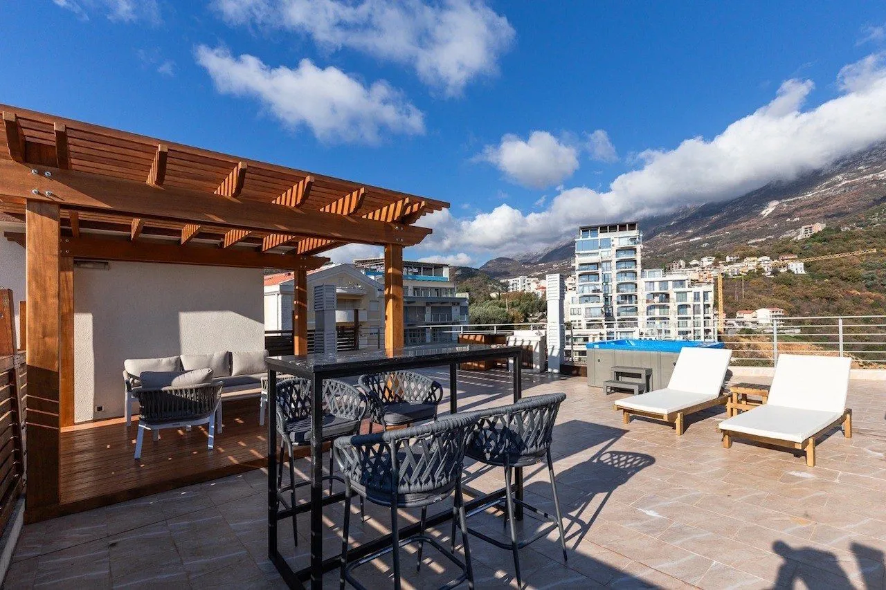 Prodaja, stan, 66m², Kamenovo, Budva