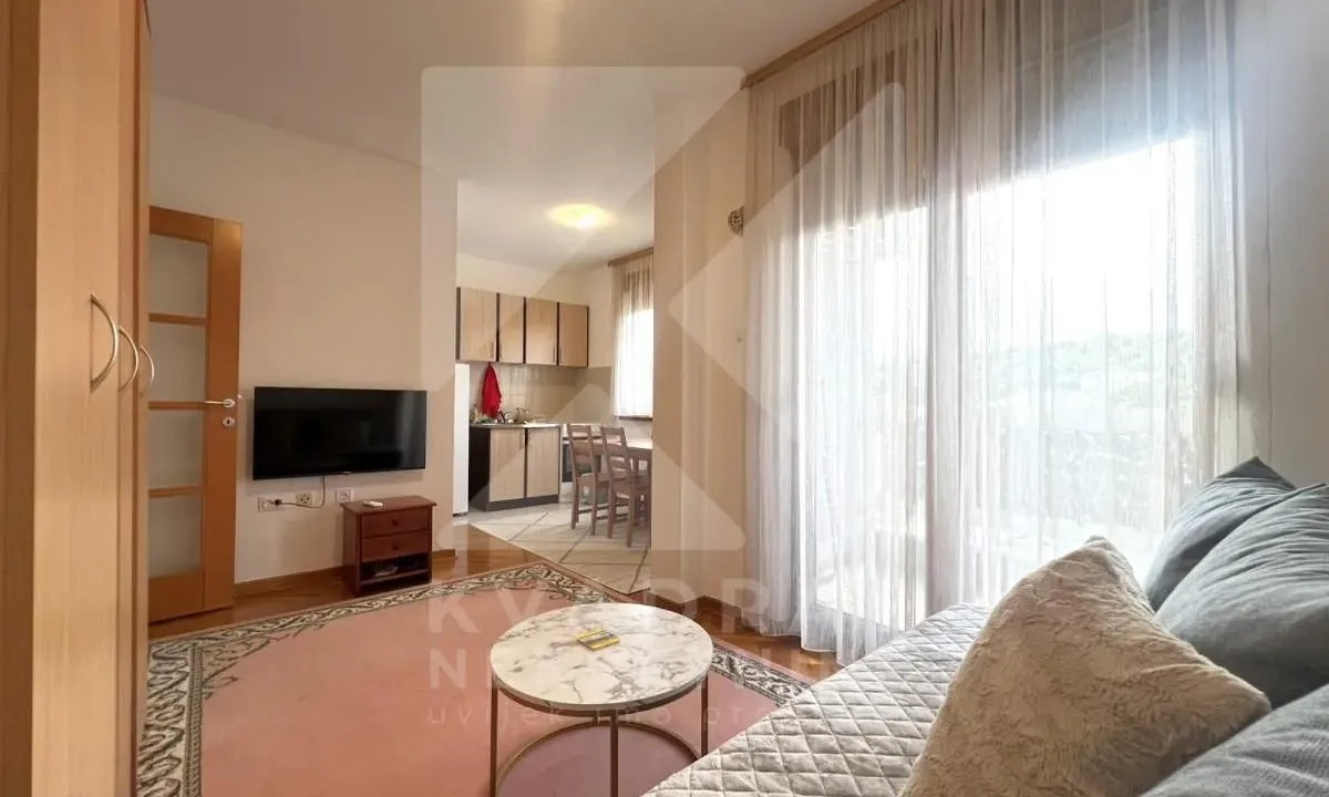 Rent, studio apartment, 28m², Dalmatinska ulica, Podgorica