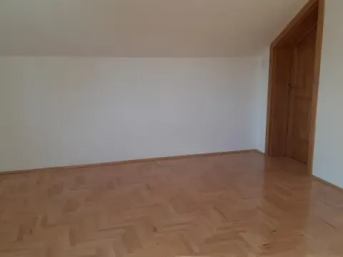 Rent, house, 145m², Kać, Novi Sad Sve Podlokacije - image 12