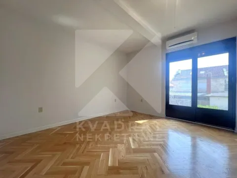 Rent, two bedroom apartment, 93m², Stari Aerodrom, Podgorica - image 7